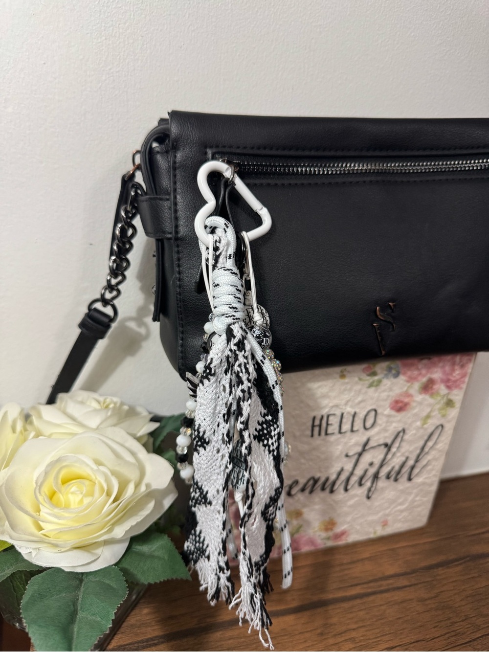 Black & White Phone/Key/Bag Chain #P1114